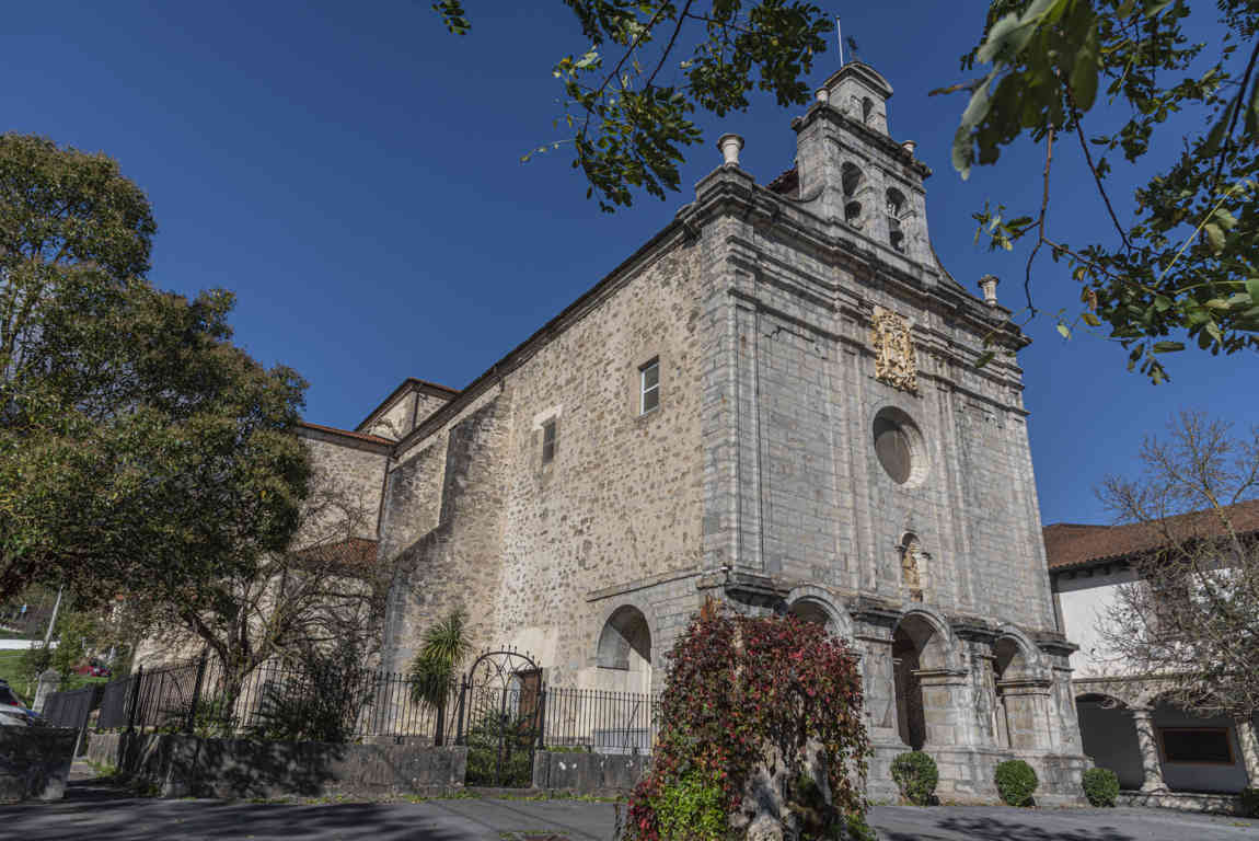 Vizcaya - Orduña 22 - santuario de Nuestra Señora de la Antigua.jpg